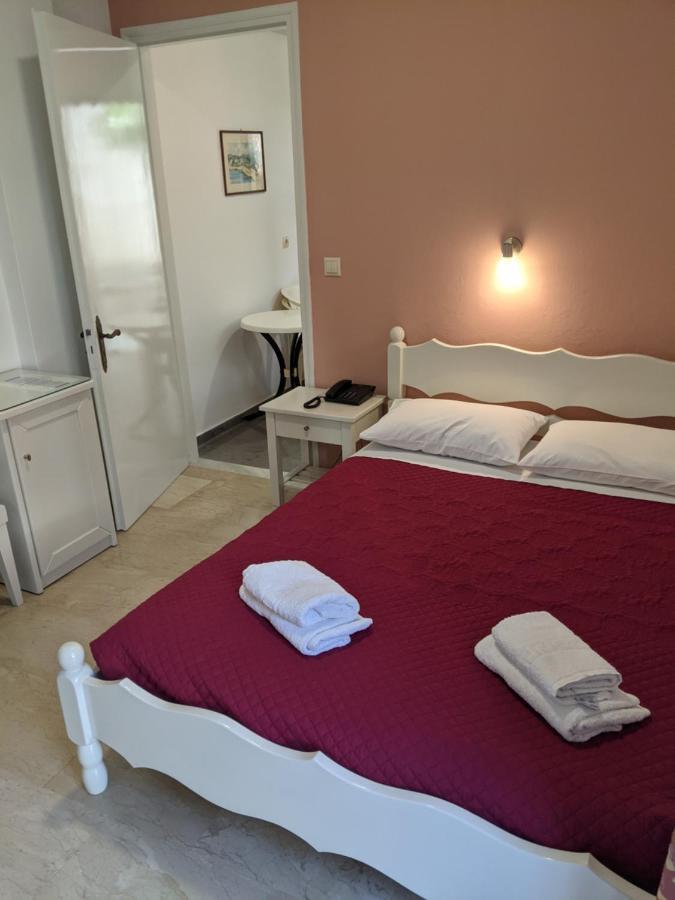 גאוביה Hotel Omirico מראה חיצוני תמונה