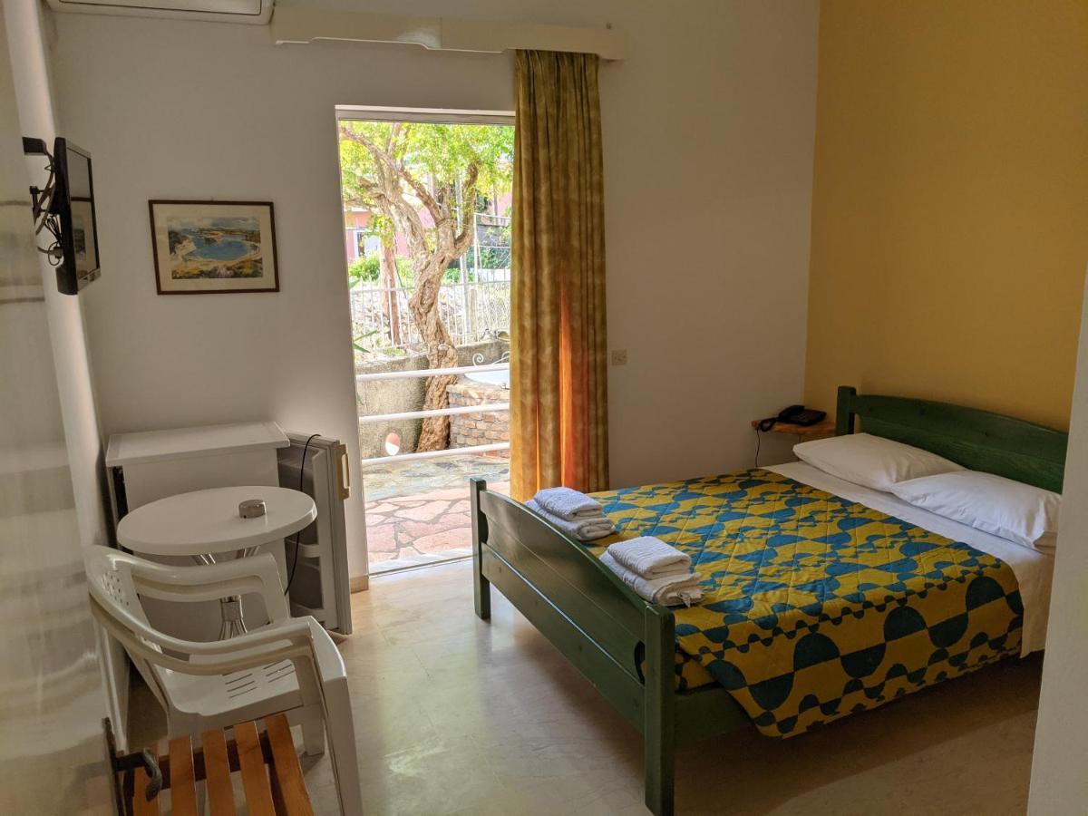 גאוביה Hotel Omirico חדר תמונה